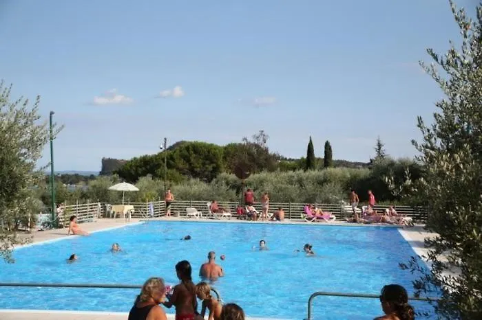 Dreizimmerwohnung In Villaggio Sanghen Manerba del Garda 0*,  Italia